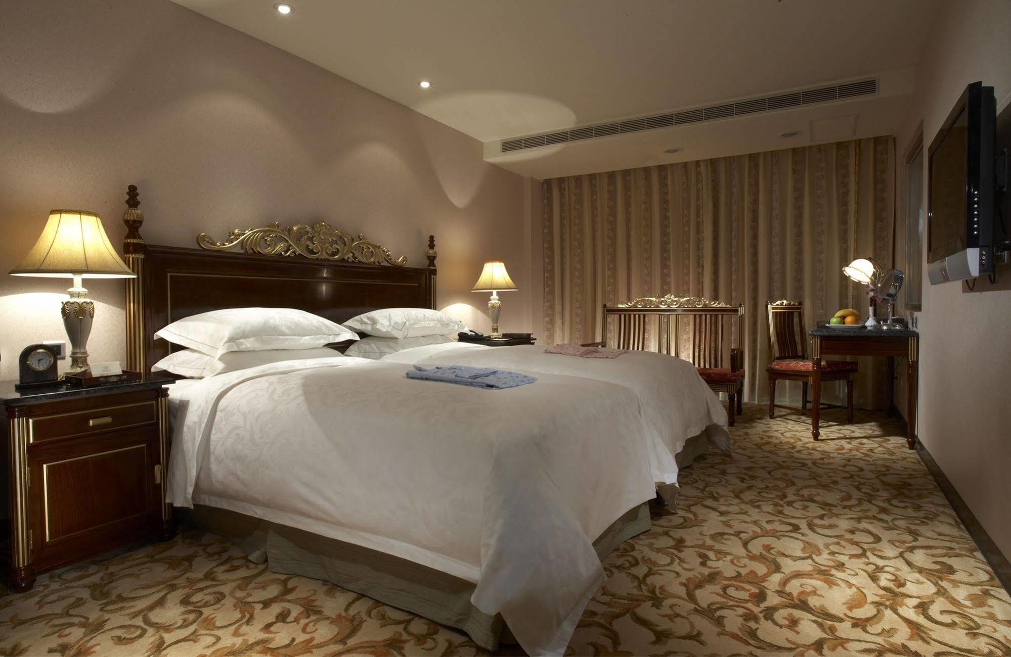 Royal Seasons Hotel Beitou Taipei Dış mekan fotoğraf